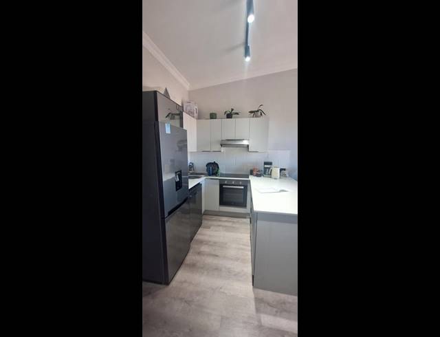 2 BEDROOM PROPERTY TO RENT IN BRACKENFELL SOUTH